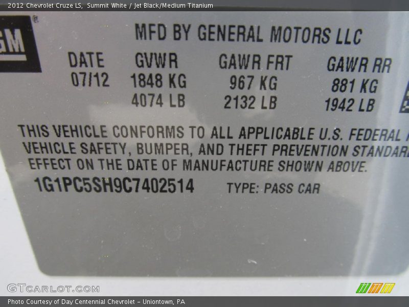 Summit White / Jet Black/Medium Titanium 2012 Chevrolet Cruze LS