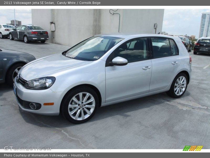 Candy White / Cornsilk Beige 2013 Volkswagen Jetta SE Sedan