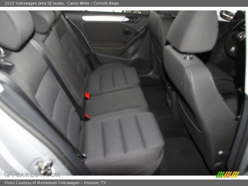 Candy White / Cornsilk Beige 2013 Volkswagen Jetta SE Sedan