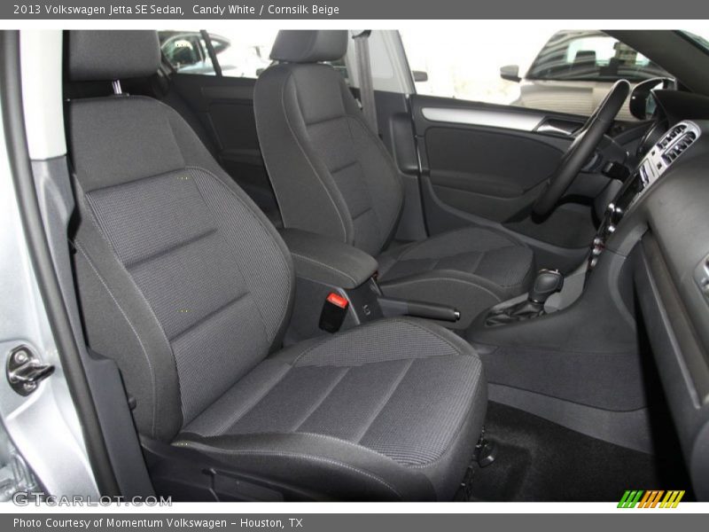 Candy White / Cornsilk Beige 2013 Volkswagen Jetta SE Sedan