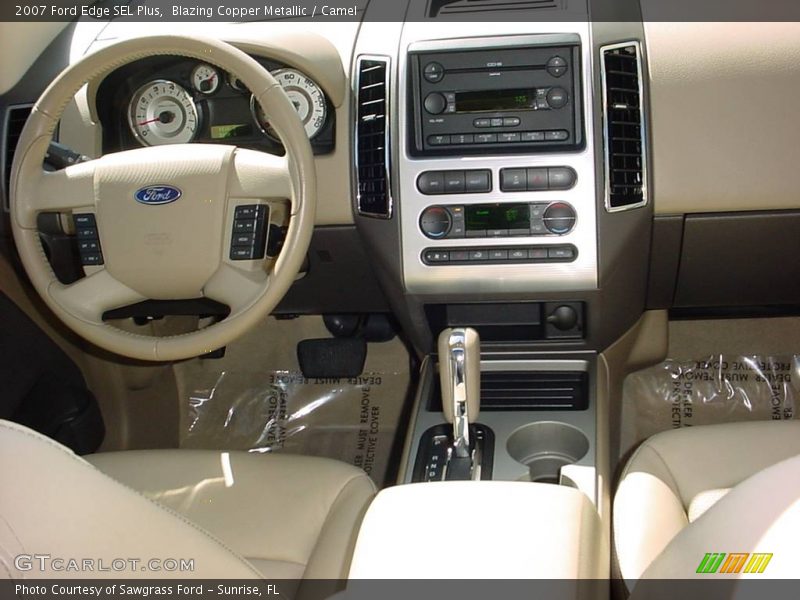 Dashboard of 2007 Edge SEL Plus