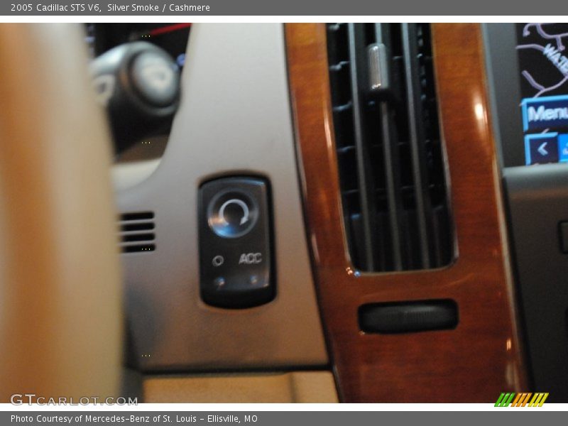 Silver Smoke / Cashmere 2005 Cadillac STS V6