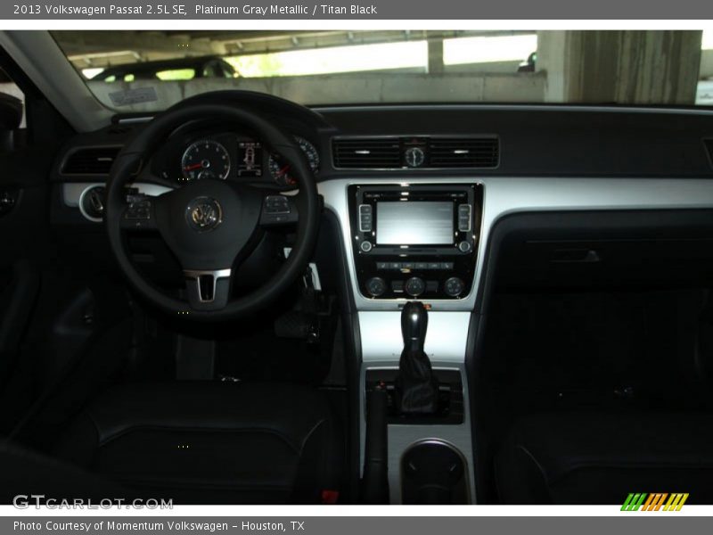 Platinum Gray Metallic / Titan Black 2013 Volkswagen Passat 2.5L SE