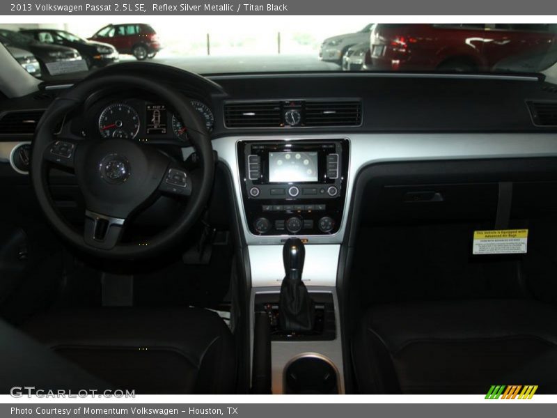 Reflex Silver Metallic / Titan Black 2013 Volkswagen Passat 2.5L SE