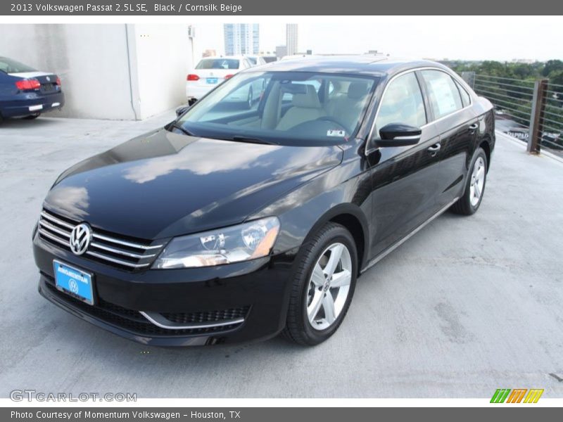 Black / Cornsilk Beige 2013 Volkswagen Passat 2.5L SE