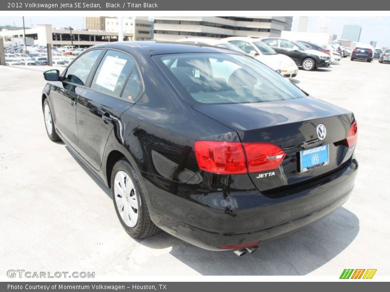 Black / Titan Black 2012 Volkswagen Jetta SE Sedan