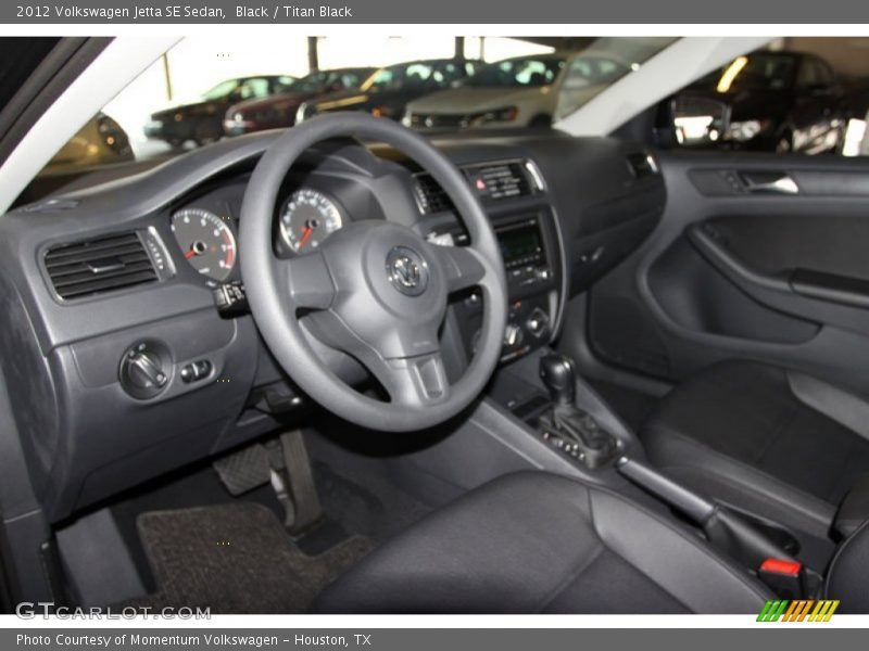 Black / Titan Black 2012 Volkswagen Jetta SE Sedan