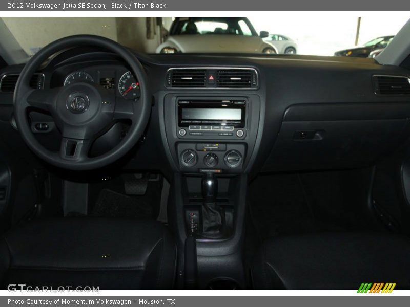 Black / Titan Black 2012 Volkswagen Jetta SE Sedan