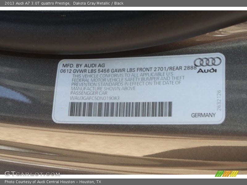 Dakota Gray Metallic / Black 2013 Audi A7 3.0T quattro Prestige