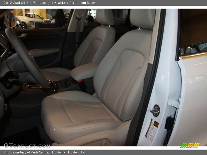 Ibis White / Cardamom Beige 2012 Audi Q5 3.2 FSI quattro