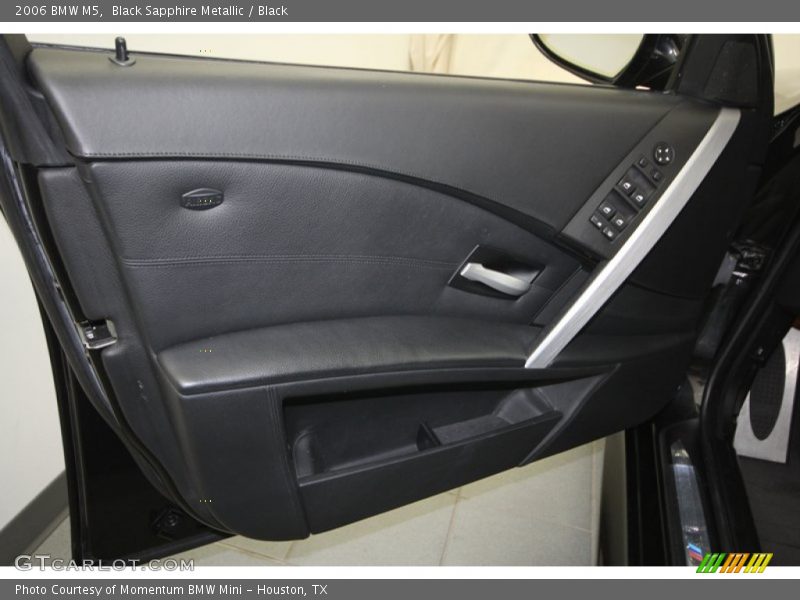 Black Sapphire Metallic / Black 2006 BMW M5