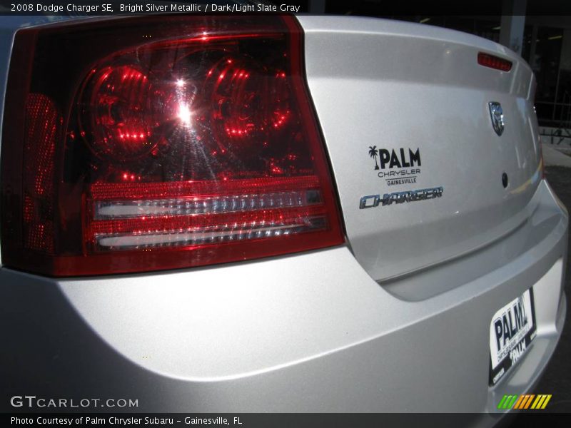 Bright Silver Metallic / Dark/Light Slate Gray 2008 Dodge Charger SE