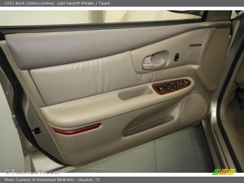 Light Sandrift Metallic / Taupe 2001 Buick Century Limited