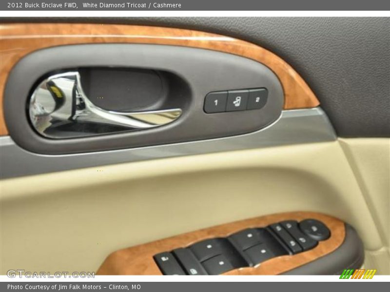 White Diamond Tricoat / Cashmere 2012 Buick Enclave FWD