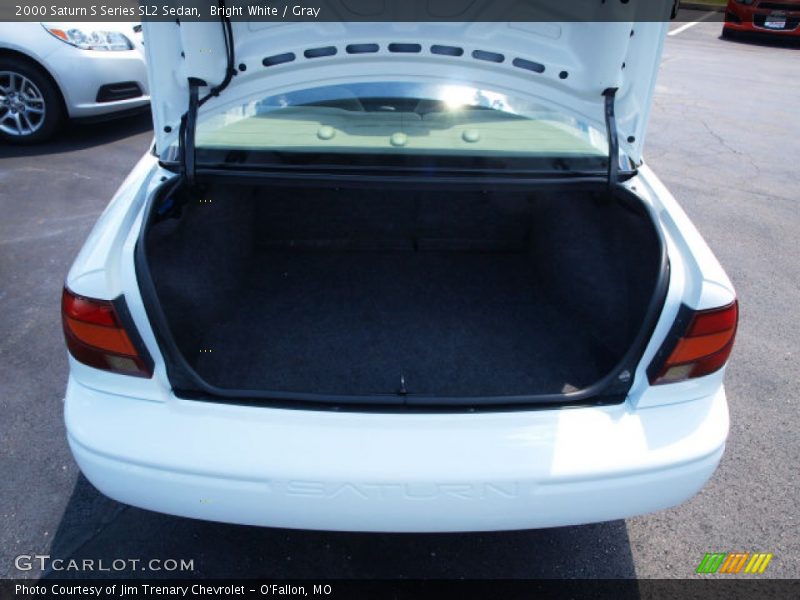 Bright White / Gray 2000 Saturn S Series SL2 Sedan