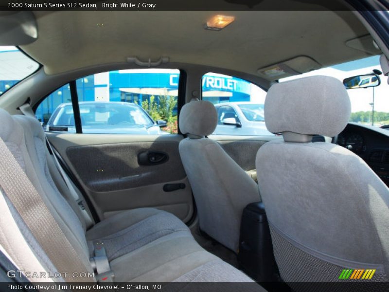 Bright White / Gray 2000 Saturn S Series SL2 Sedan