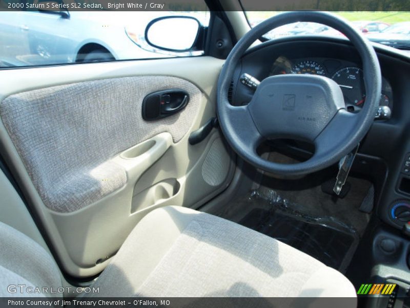 Bright White / Gray 2000 Saturn S Series SL2 Sedan