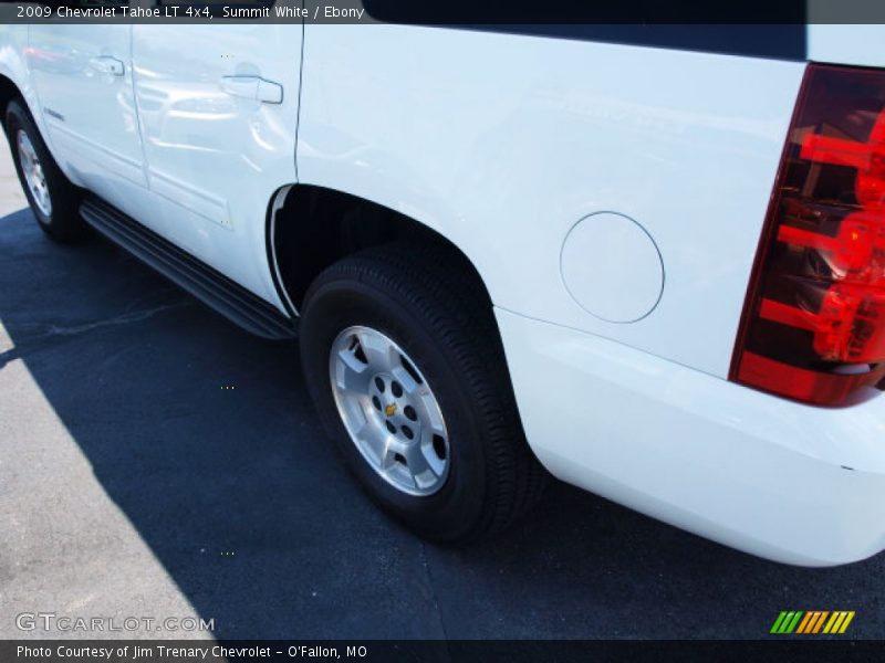Summit White / Ebony 2009 Chevrolet Tahoe LT 4x4