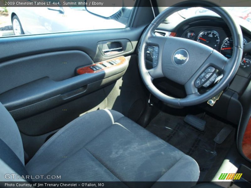 Summit White / Ebony 2009 Chevrolet Tahoe LT 4x4