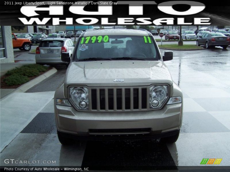 Light Sandstone Metallic / Dark Slate Gray 2011 Jeep Liberty Sport
