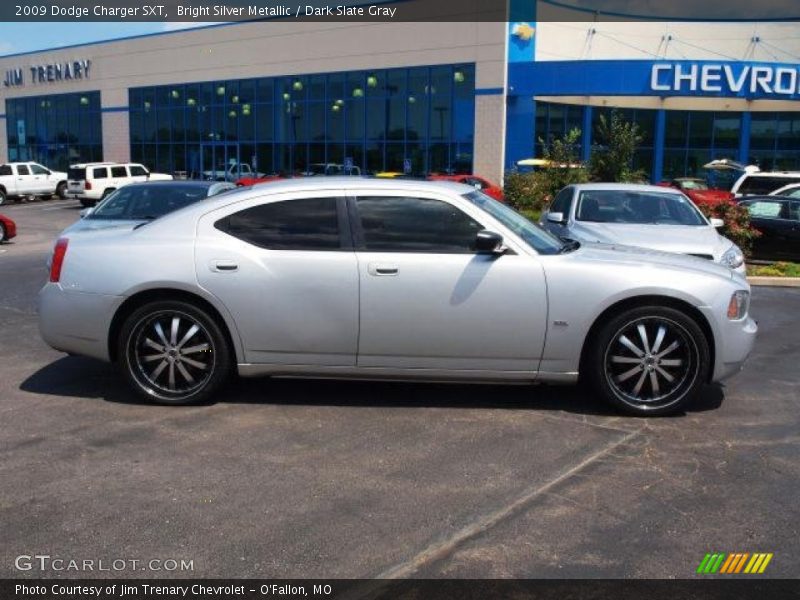 Bright Silver Metallic / Dark Slate Gray 2009 Dodge Charger SXT