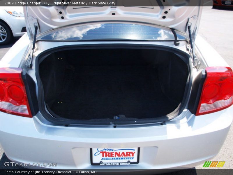 Bright Silver Metallic / Dark Slate Gray 2009 Dodge Charger SXT