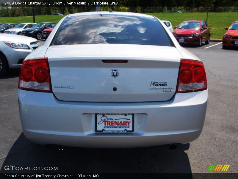 Bright Silver Metallic / Dark Slate Gray 2009 Dodge Charger SXT