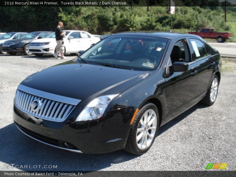 Tuxedo Black Metallic / Dark Charcoal 2010 Mercury Milan I4 Premier