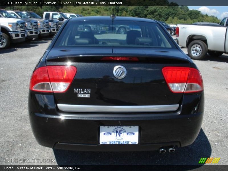 Tuxedo Black Metallic / Dark Charcoal 2010 Mercury Milan I4 Premier