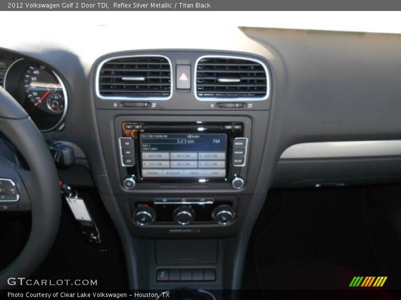 Reflex Silver Metallic / Titan Black 2012 Volkswagen Golf 2 Door TDI