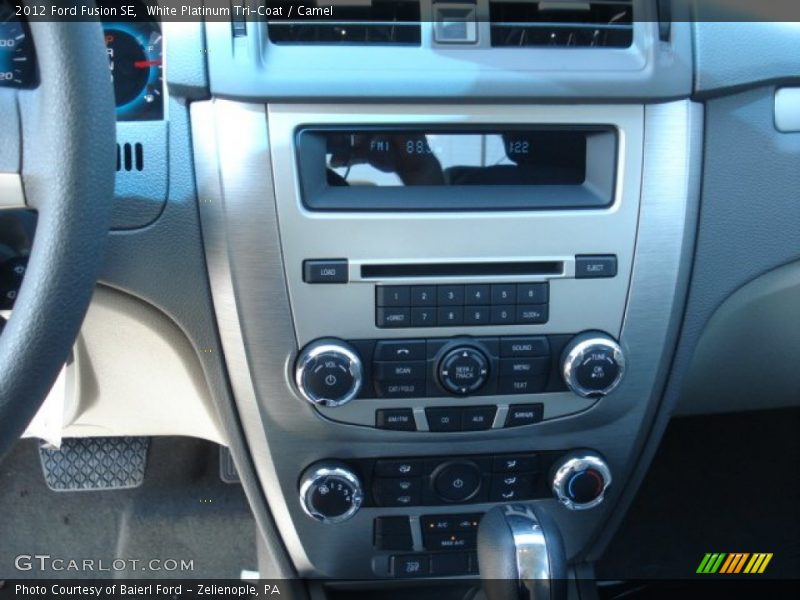 White Platinum Tri-Coat / Camel 2012 Ford Fusion SE