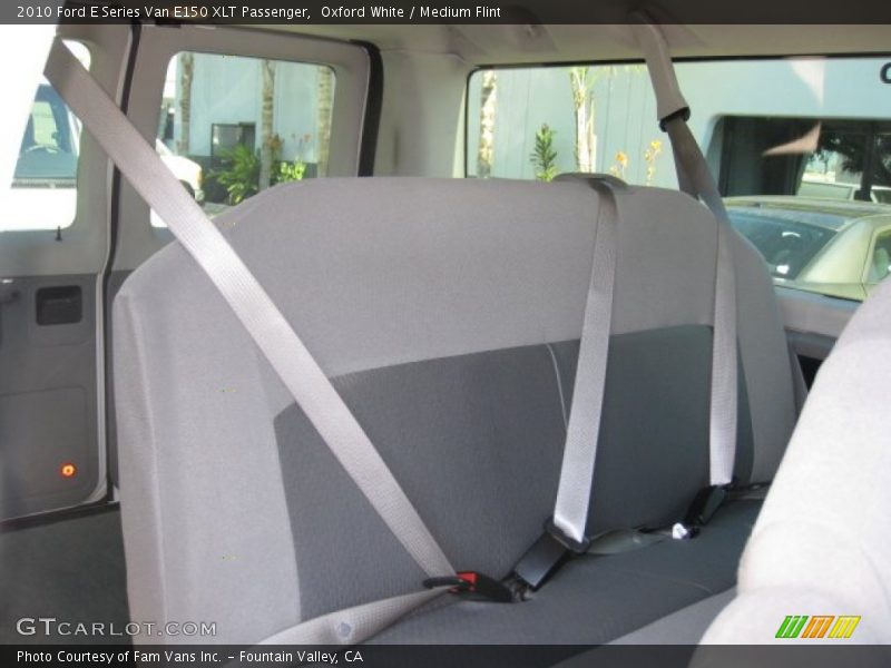 Oxford White / Medium Flint 2010 Ford E Series Van E150 XLT Passenger