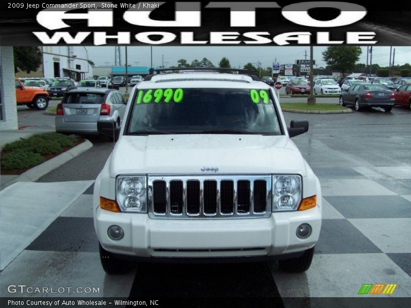 Stone White / Khaki 2009 Jeep Commander Sport