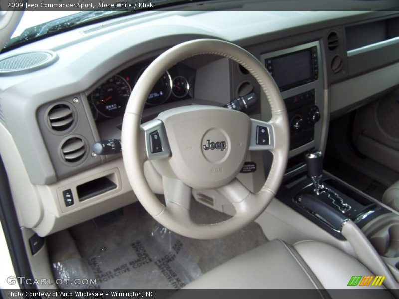 Dashboard of 2009 Commander Sport