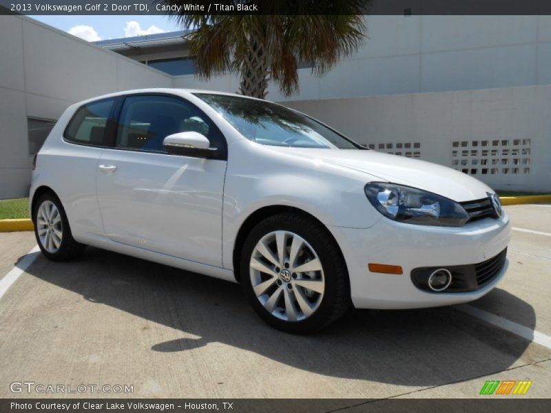 Candy White / Titan Black 2013 Volkswagen Golf 2 Door TDI