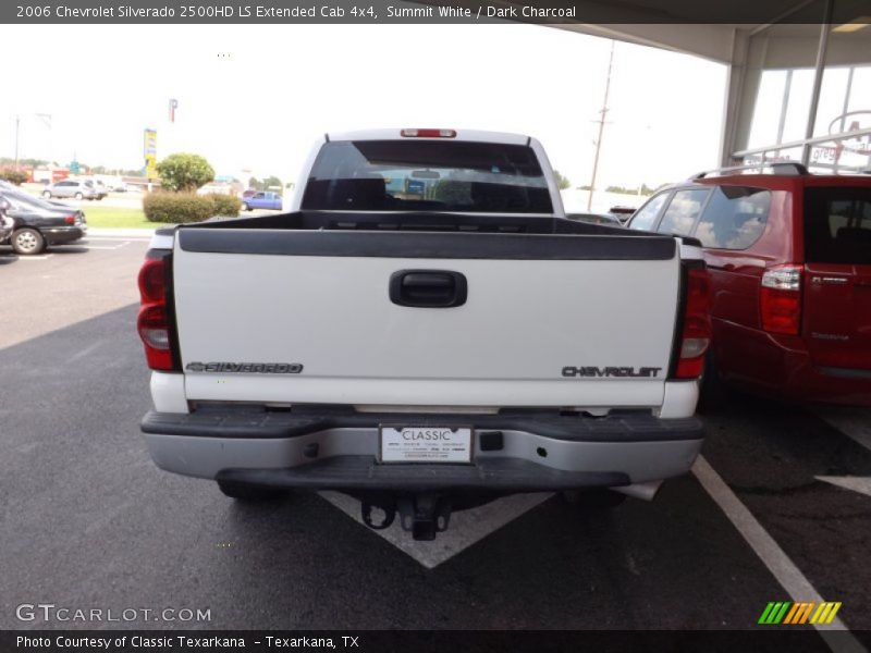 Summit White / Dark Charcoal 2006 Chevrolet Silverado 2500HD LS Extended Cab 4x4