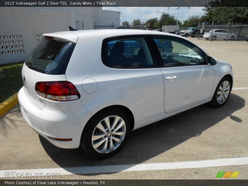 Candy White / Titan Black 2013 Volkswagen Golf 2 Door TDI