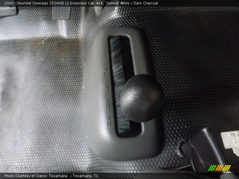 Summit White / Dark Charcoal 2006 Chevrolet Silverado 2500HD LS Extended Cab 4x4
