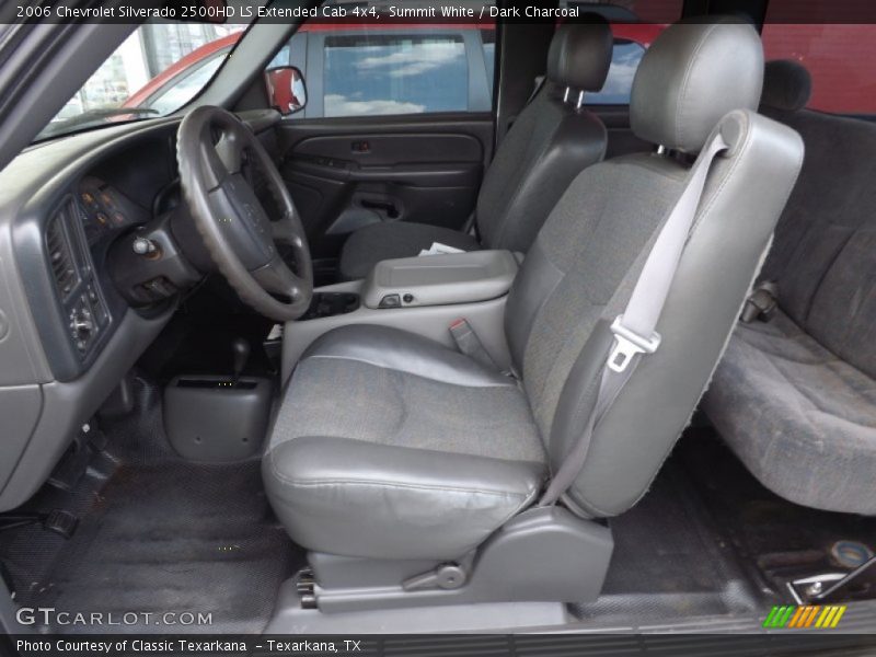 Front Seat of 2006 Silverado 2500HD LS Extended Cab 4x4