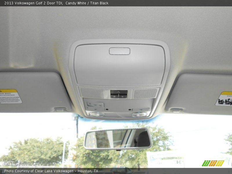 Candy White / Titan Black 2013 Volkswagen Golf 2 Door TDI