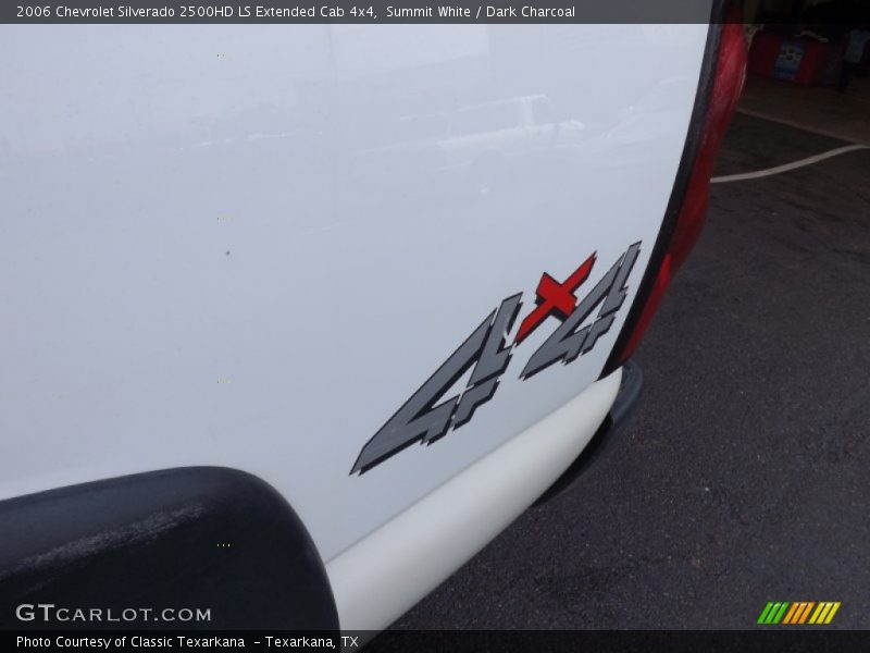 4x4 - 2006 Chevrolet Silverado 2500HD LS Extended Cab 4x4