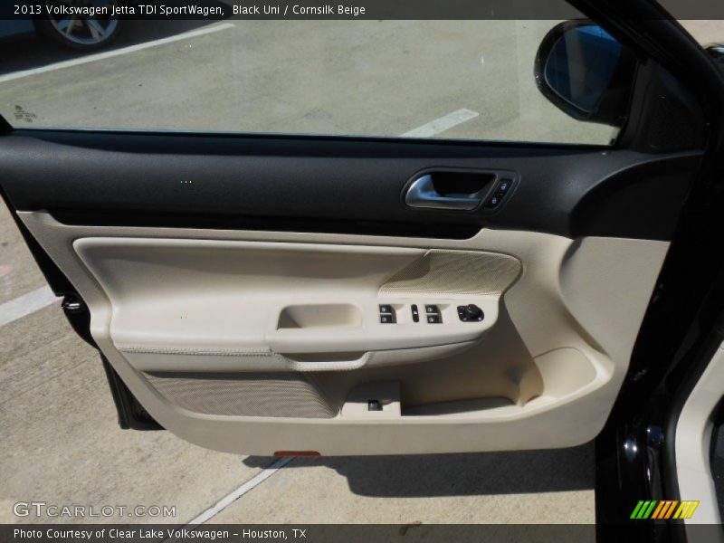 Black Uni / Cornsilk Beige 2013 Volkswagen Jetta TDI SportWagen