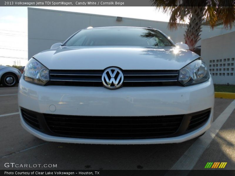 Candy White / Cornsilk Beige 2013 Volkswagen Jetta TDI SportWagen