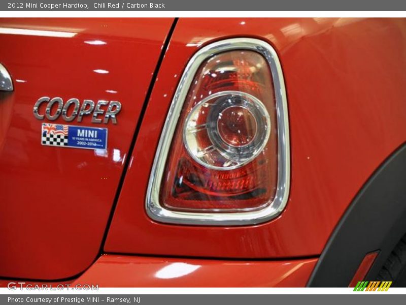 Chili Red / Carbon Black 2012 Mini Cooper Hardtop