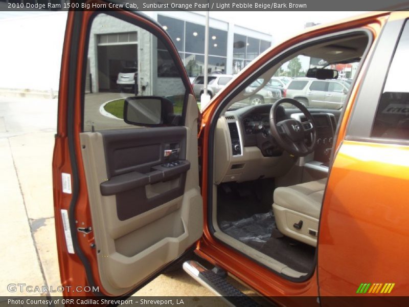 Sunburst Orange Pearl / Light Pebble Beige/Bark Brown 2010 Dodge Ram 1500 Big Horn Crew Cab