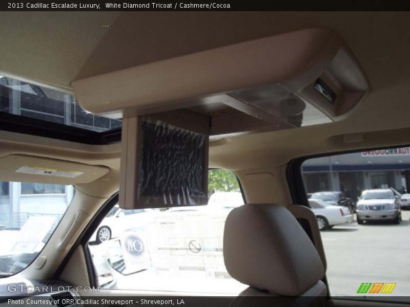 White Diamond Tricoat / Cashmere/Cocoa 2013 Cadillac Escalade Luxury