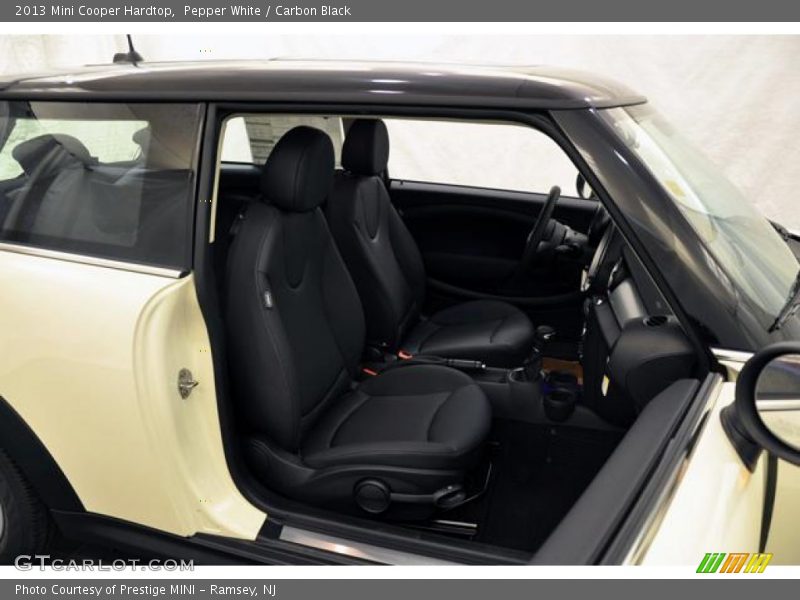 Pepper White / Carbon Black 2013 Mini Cooper Hardtop