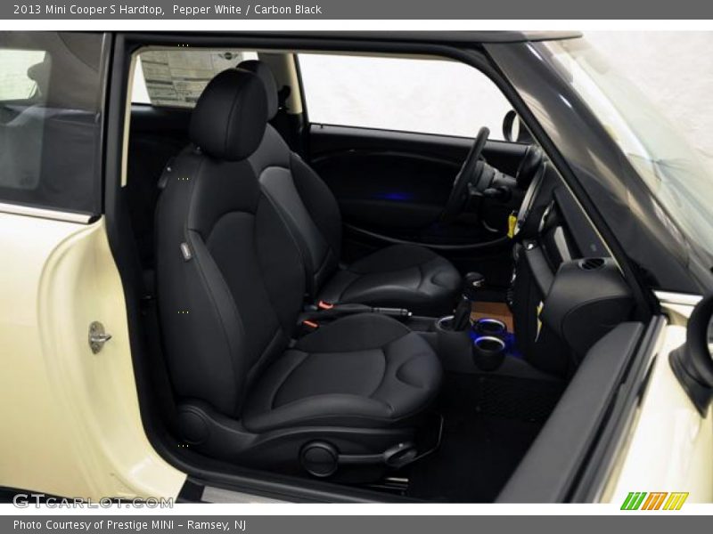 Pepper White / Carbon Black 2013 Mini Cooper S Hardtop