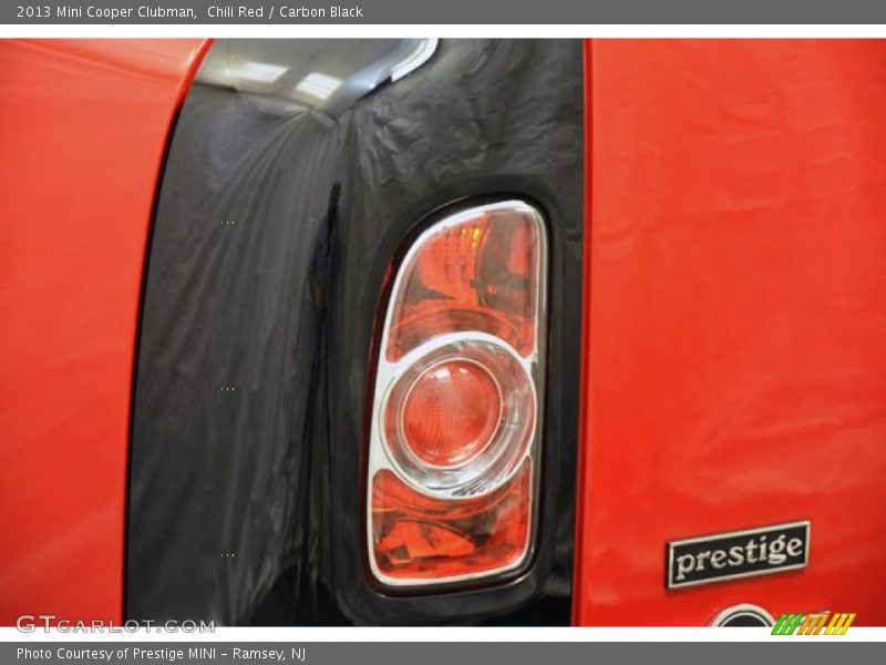 Chili Red / Carbon Black 2013 Mini Cooper Clubman