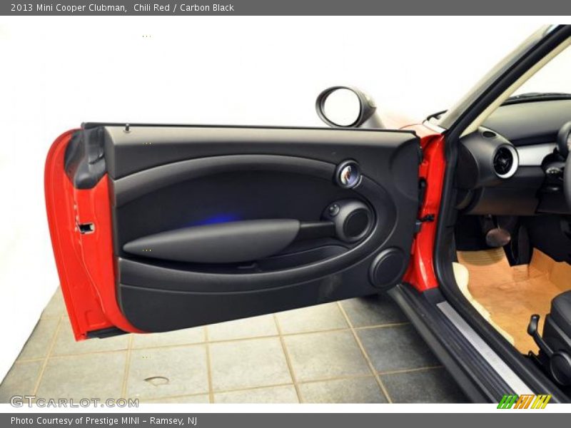 Chili Red / Carbon Black 2013 Mini Cooper Clubman